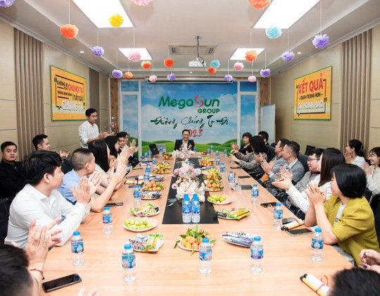 Olympian Labs tham dự buổi họp mặt đầu năm do Megasun Group tổ chức