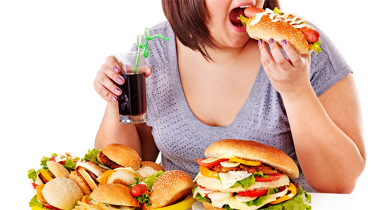 Mỡ máu cao liên quan trực tiếp đến chế độ ăn uống