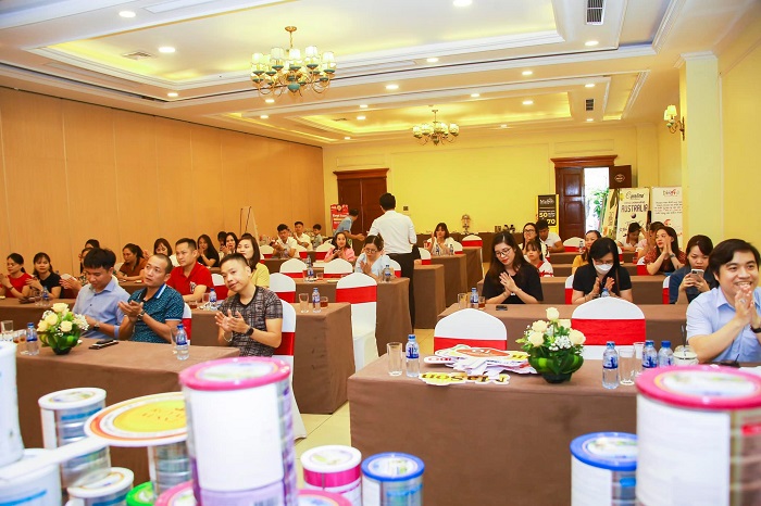 Olympian Labs và hội nghị khách hàng khu vực Ninh Bình