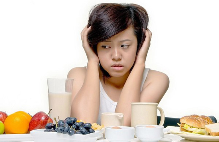 Nhóm thực phẩm gây mất ngủ có gì mà lại “phá rối giấc ngủ”