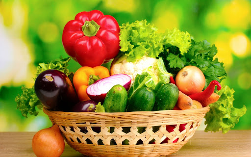 Rau xanh và trái cây là những thực phẩm rất tốt cho tim mạch